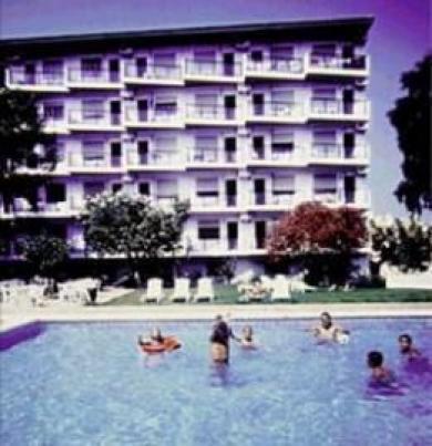 Kross Goya Benalmádena Εξωτερικό φωτογραφία